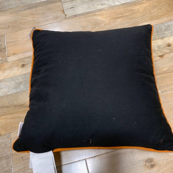 Isaac Mizrahi Fortune Teller Wheel Throw Pillow Halloween Decor Arrow Spins 18" - Picture 5 of 12